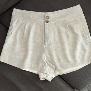 Beige linen shorts